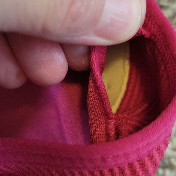 EC RYKA RAZORBACK RAISED LINES SPORTS BRA W/REMOVABLE PADS SZ. SMALL - Picture 3 of 5